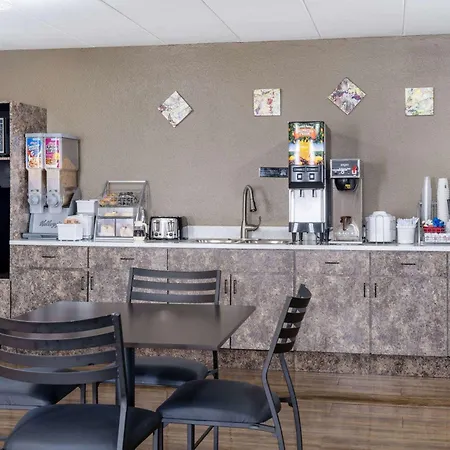 Hotel Super 8 By Wyndham Owatonna